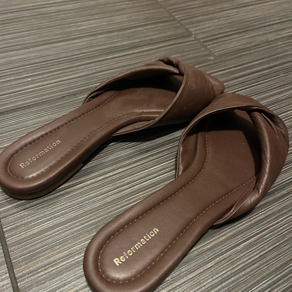 Reformation Brown Leather Sandals - Picture 2 of 3